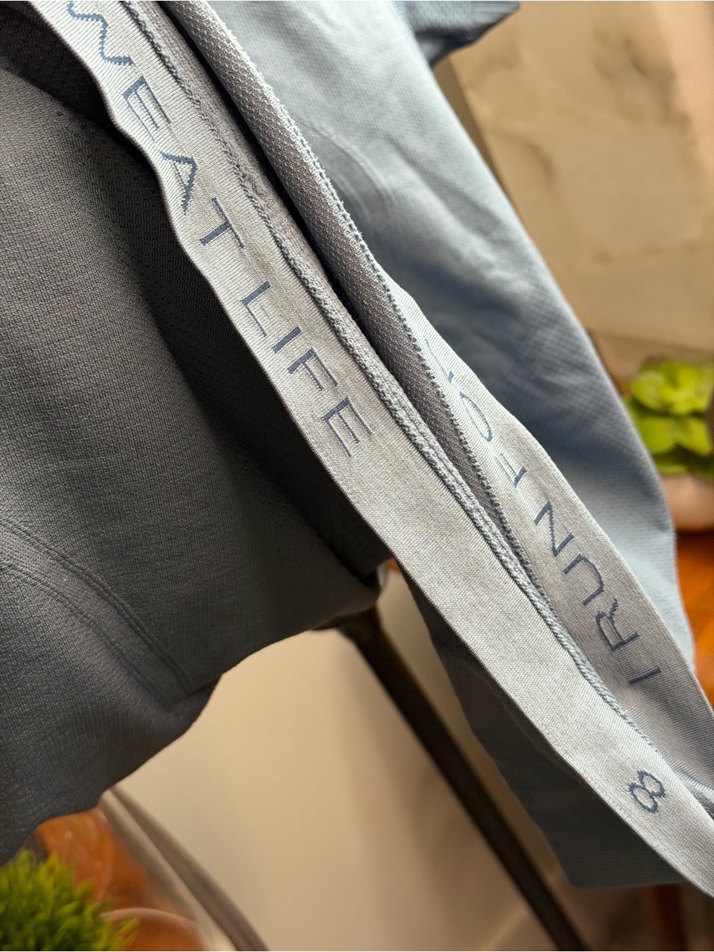 lululemon Swiftly Tech de manga corta
Talla 8, azul - Picture 6 of 6